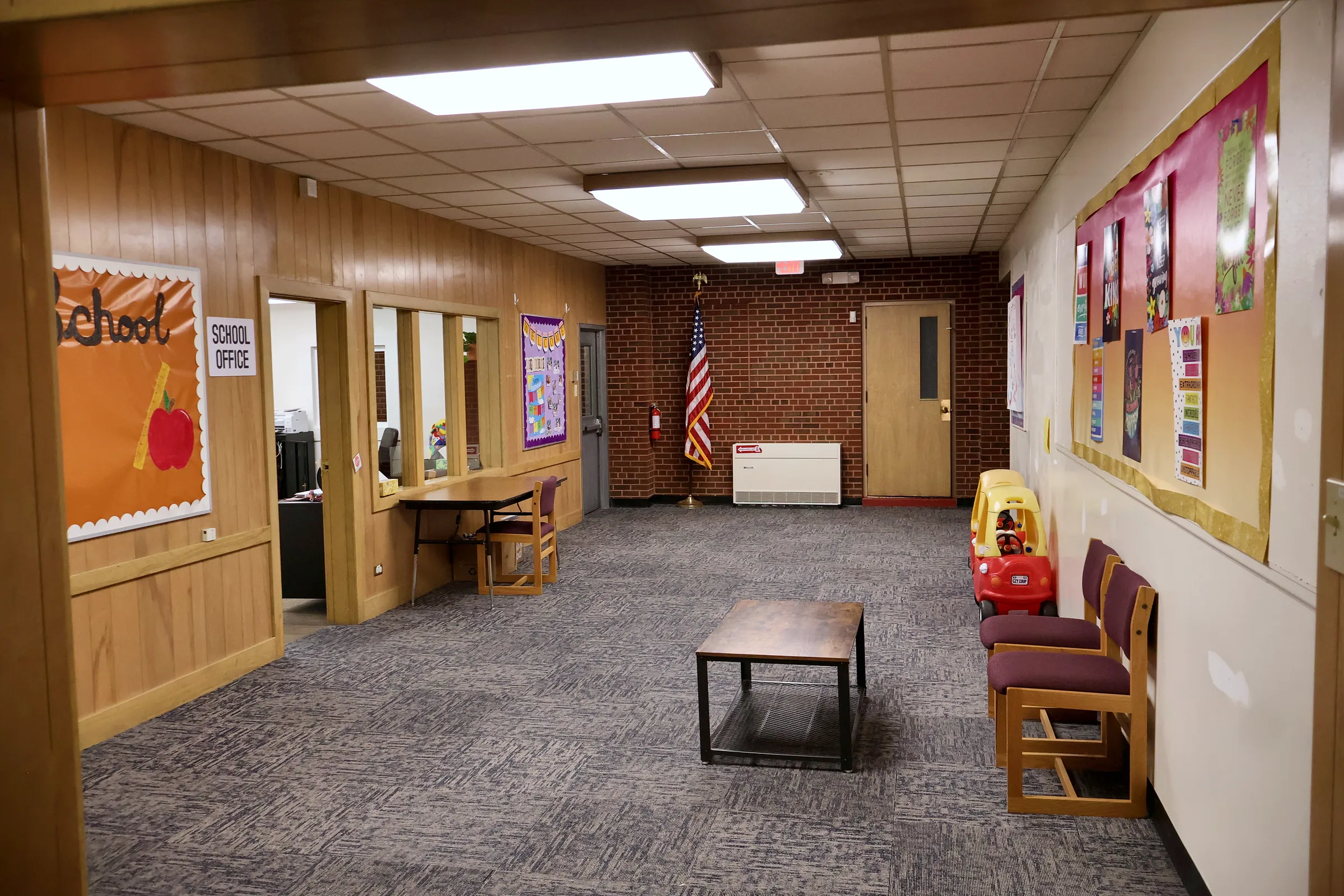 Front office and reception area at Hand in Hand ABA